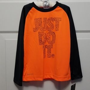 NWT Nike dry-fit shirt